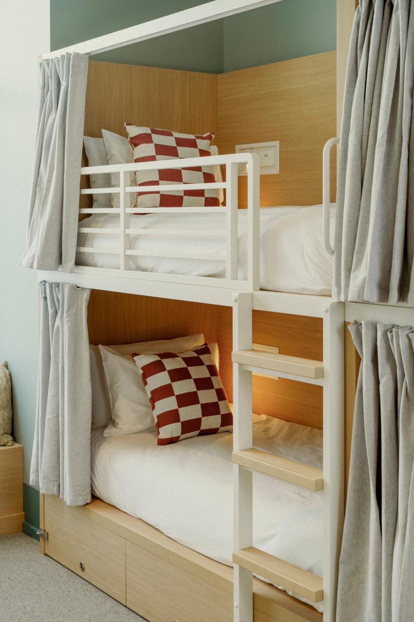 Hostel Drifter *